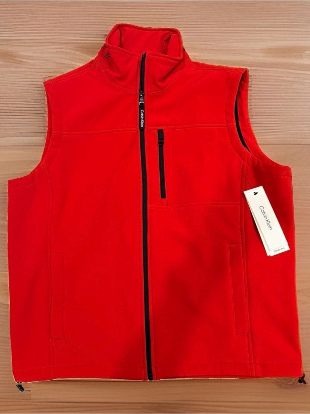 NWT Calvin Klein Men's Infinite Stretch Soft Shell Vest Red Size L MSRP $125
